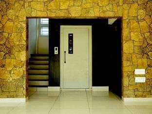 Eden Suites Бангалор Екстериор снимка